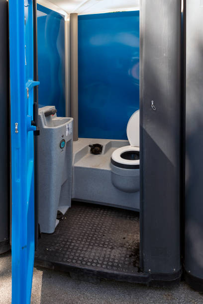Best Affordable porta potty rental  in Coshocton, OH
